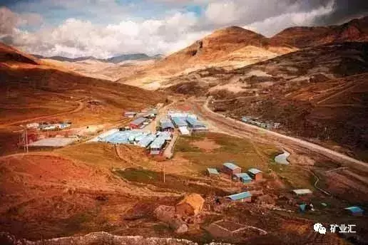 真不得了,卡莫阿北部富矿区开采出历史最高品位铜!品位高达18%